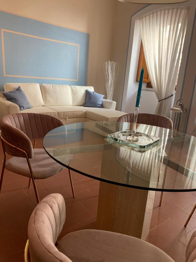 Piazza Della Signoria Jewel Apartment ฟลอเรนซ์ ภายนอก รูปภาพ